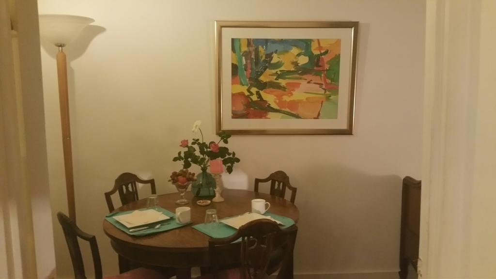B&B Romantic Rooms Central Haarlem Kamer foto