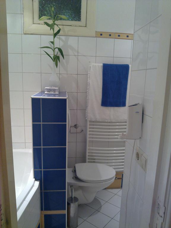 B&B Romantic Rooms Central Haarlem Kamer foto